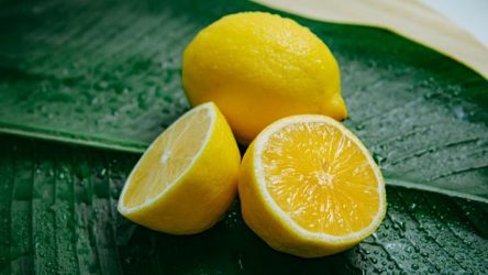 El limón y su utilidad como desinfectante para labores diarias