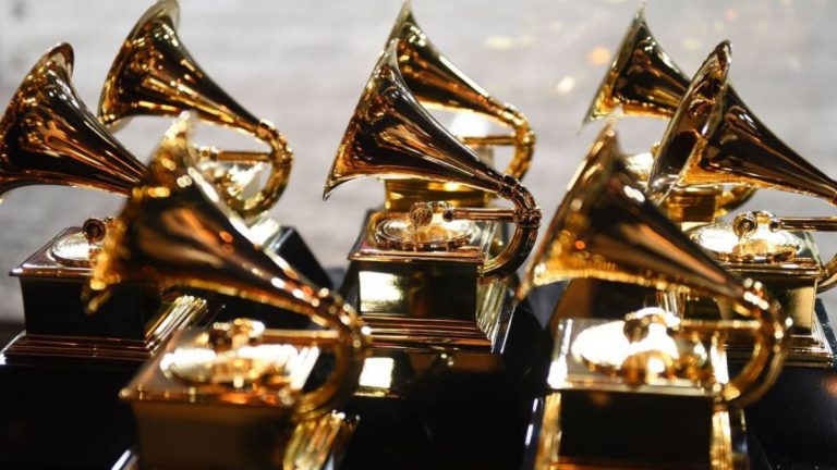 Ceremonia de los premios Grammy 2022 fue suspendida hasta nuevo aviso
