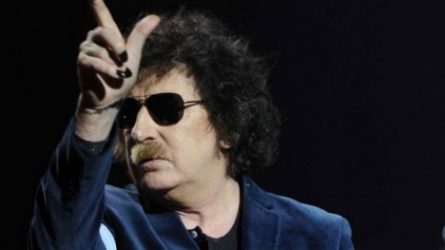 Charly García: Con pronóstico reservado se encuentra el artista tras grave accidente