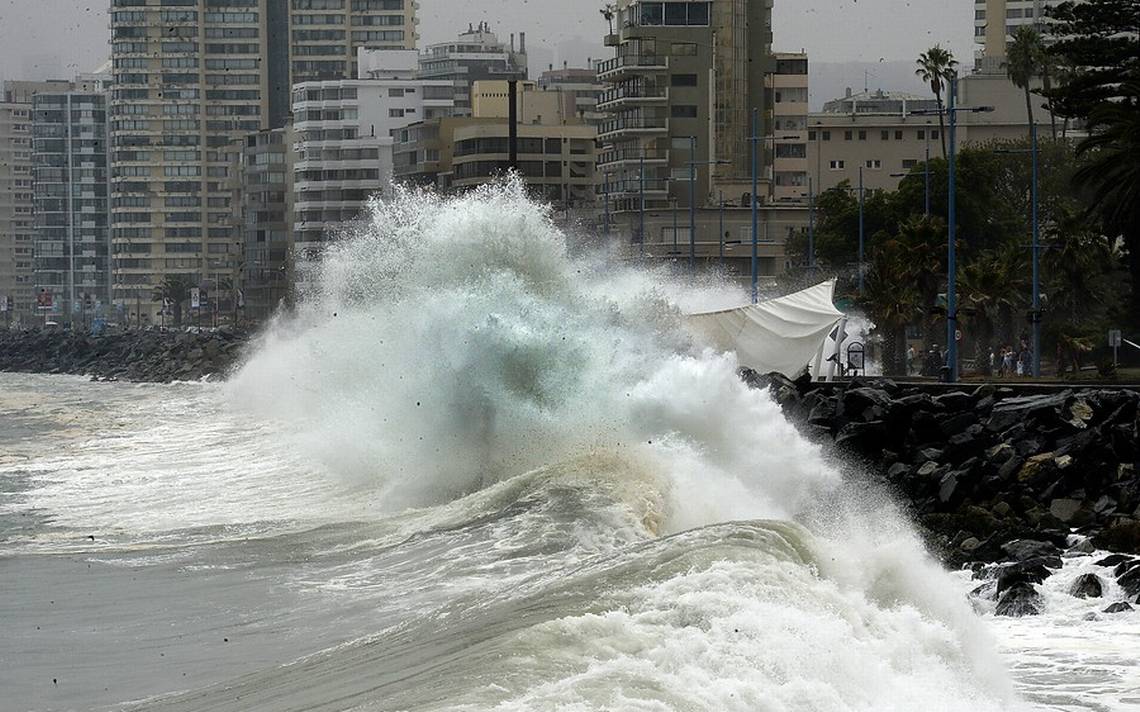 Atención V Región: Nuevo aviso de marejadas comienza a regir este sábado para todo el borde costero