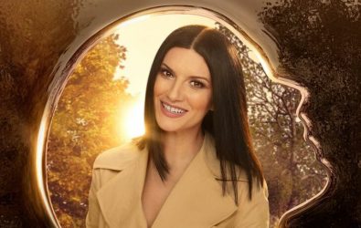 Laura Pausini sorprende con su llegada a la industria del Cine
