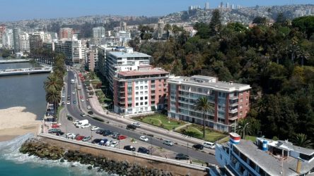 Viña del Mar: Municipio destaca obras de mejoramiento de paseo en Av. La Marina de Viña del Mar