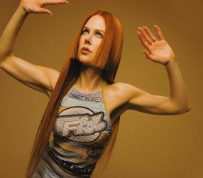 Nicole Kidman: Actriz rompe esquemas posando con musculosa figura en portada de revista Perfect
