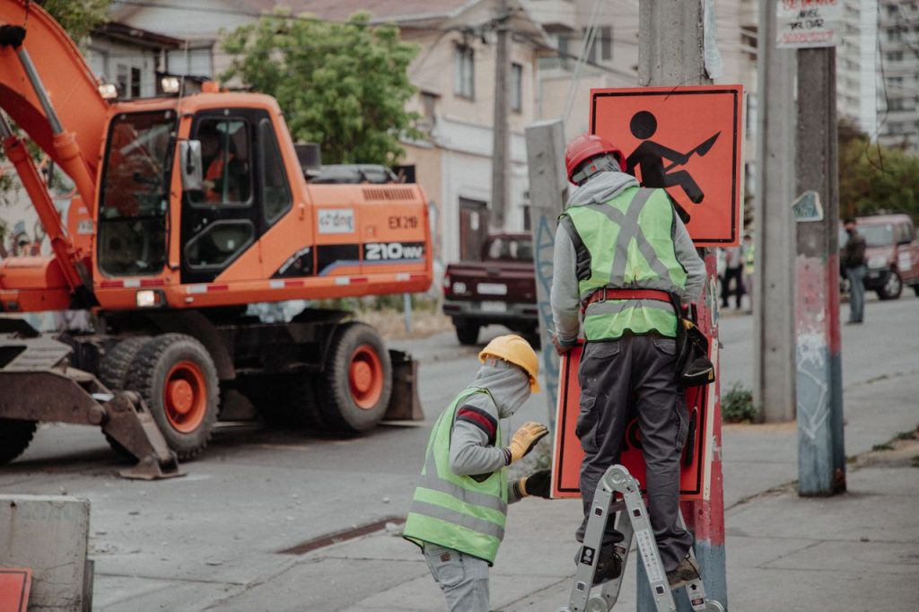 Valparaíso: Retoman obras para concluir la repavimentación de Avenida Matta en Cerro Los Placeres