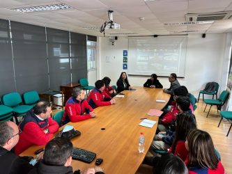 Valparaíso: Directora Nacional de Aduanas se reencuentra con funcionarias y funcionarios de la comuna
