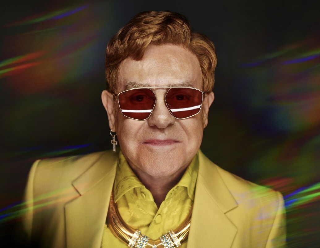 Elton John: Artista interpone una demanda judicial por «Graves violaciones de la privacidad”