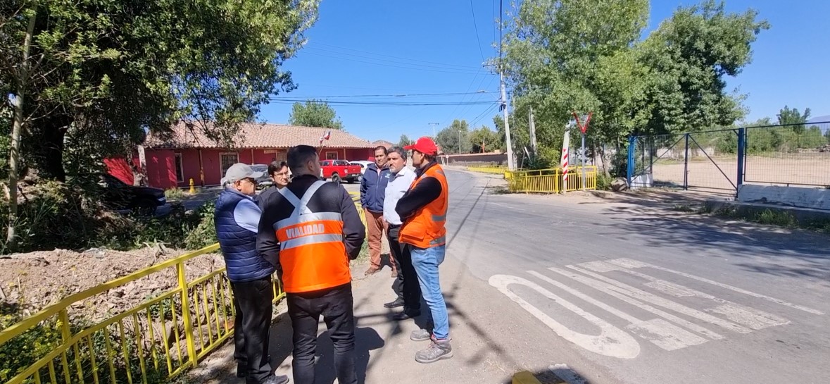 San Esteban: Alcalde solicitó gestiones para mejorar la seguridad vial de la comuna 
