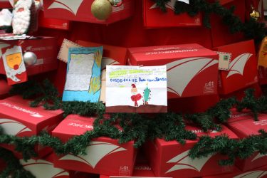 CorreosChile: Se inicia la campaña nacional de Navidad y llamó a participar en la iniciativa 