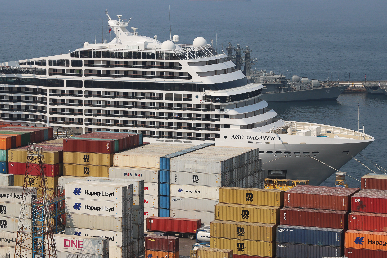 Valparaíso: Destacado crucero con tres mil visitantes visitó a la ciudad puerto después de tres años