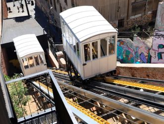 Valparaíso: Ascensor Cordillera se encuentra operativo y disponible para turistas luego de nueva falla mecánica 