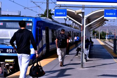 V Región: EFE reforzará frecuencia de Metro Valparaíso con trenes dobles 