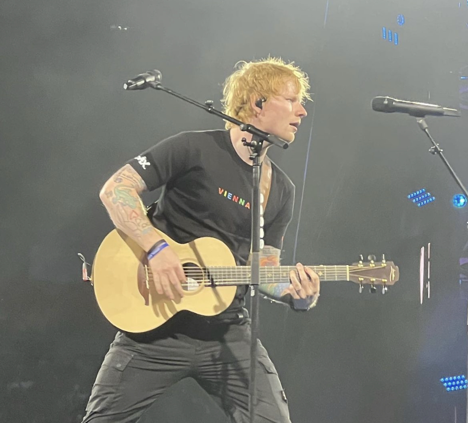 Ed Sheeran: Cantante británico sorprende a colegio en EE.UU y los invita a su concierto 